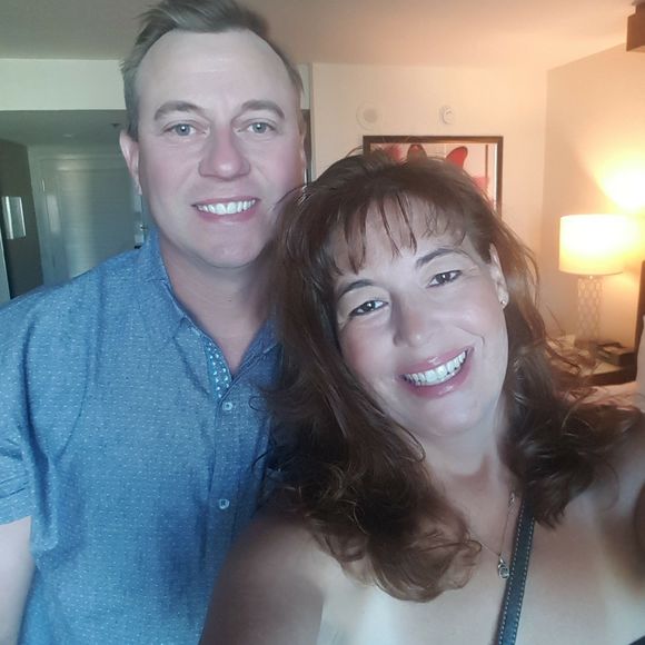 Meet your Posher, Ami - Picture 1 of 1